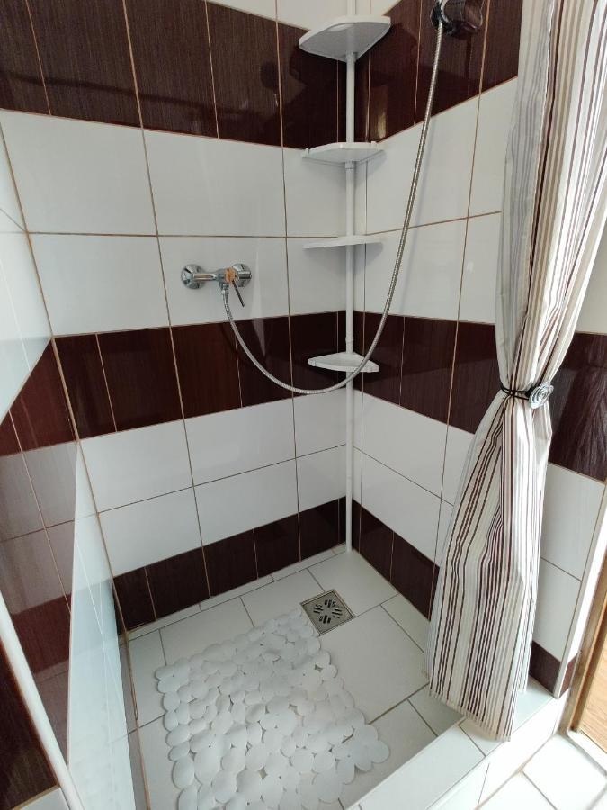 Katalin Apartmanhaz Μίσκολτς Εξωτερικό φωτογραφία